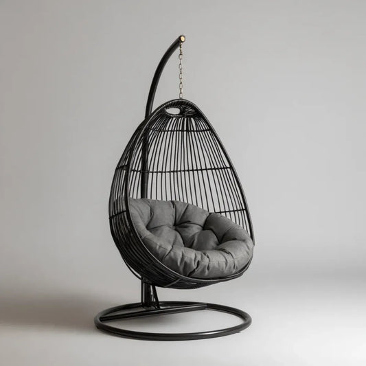 Hamak lub fotel wiszący, Krzesło wiszące z ramą Czarnoszary 105 x 105 x 195 cm ze stali proszkowej PE rattan w kształcie Egg- kształtów